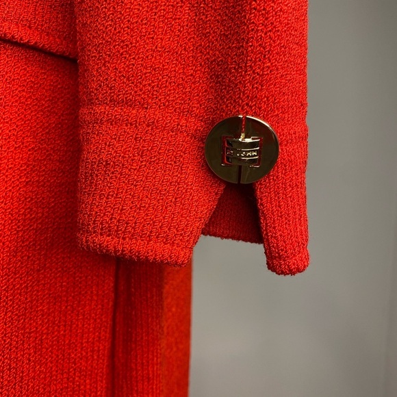 St John Collection 2 Piece Red Maxi Skirt Knit Suit W Gold Branded Buttons S/M - Picture 7 of 16